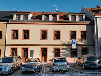 Pronájem bytu 1+kk 32 m²